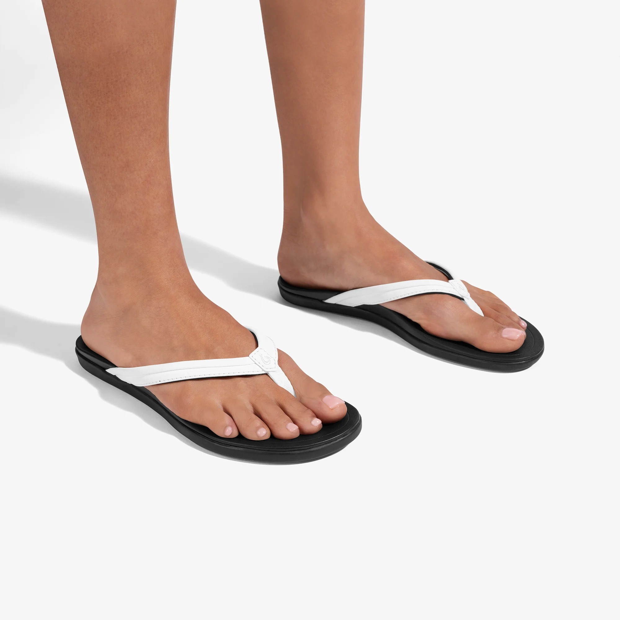 Ho‘ōpio Maluā -  Bright White / Warm Sand - Image 2